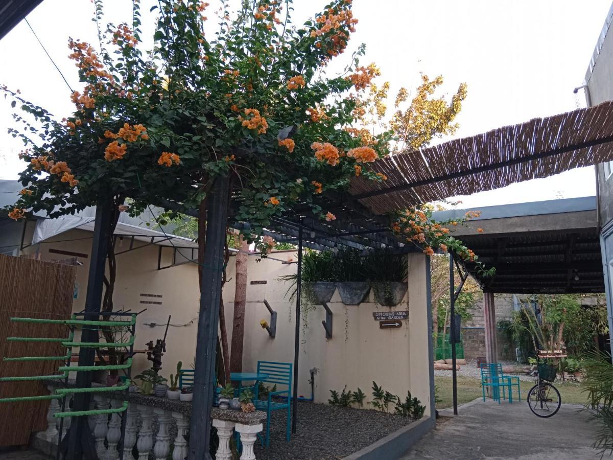 Playa De Bombora Inn Cabugao Exterior photo