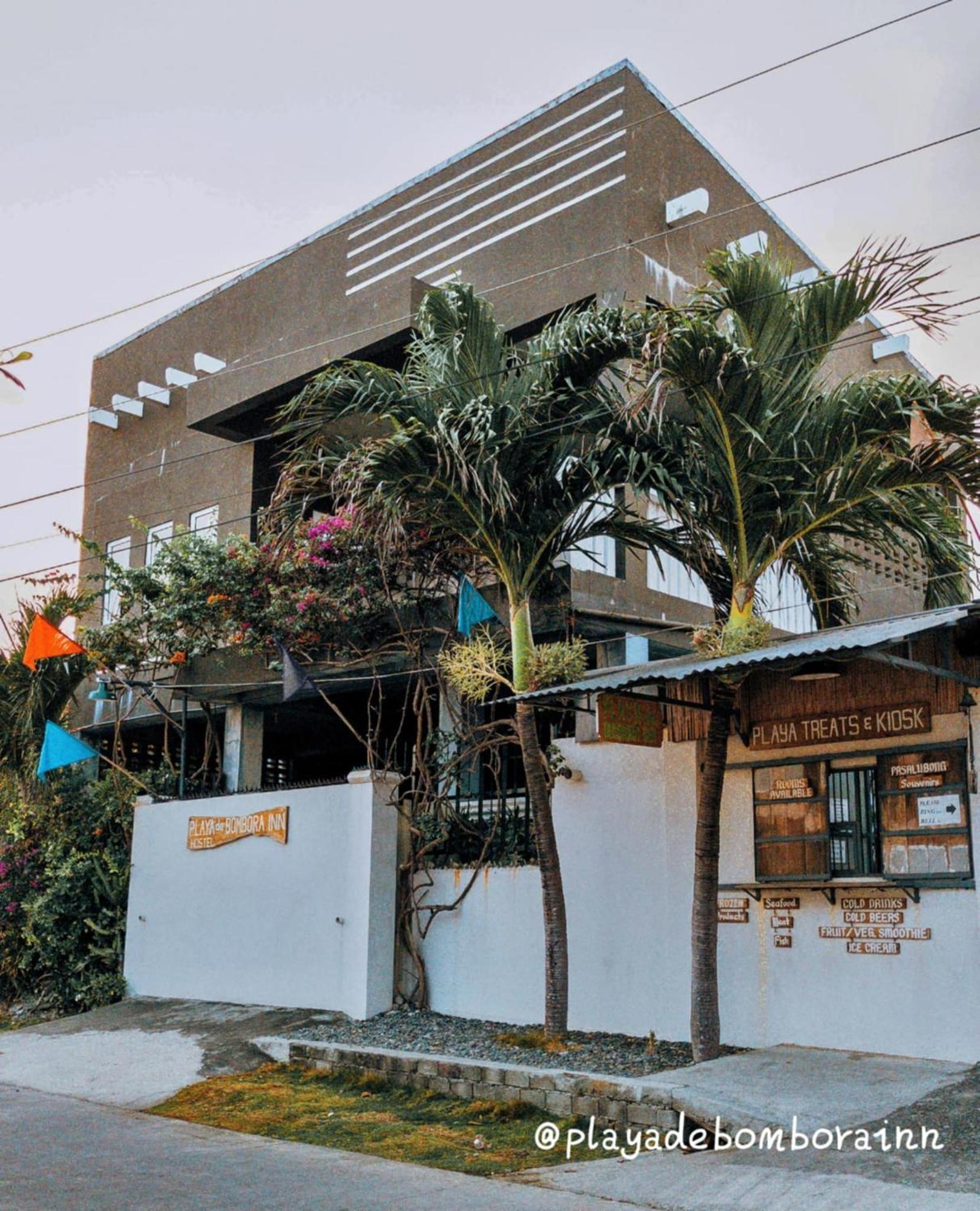 Playa De Bombora Inn Cabugao Exterior photo